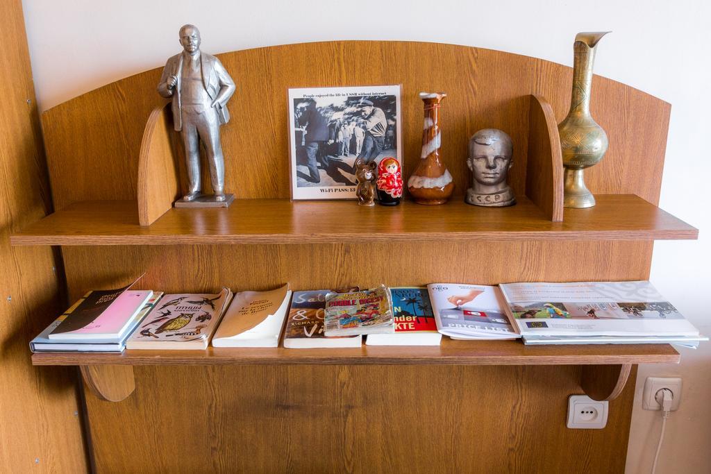 Ussr Hostel Biskek Szoba fotó