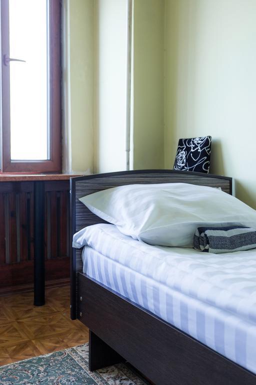 Ussr Hostel Biskek Szoba fotó